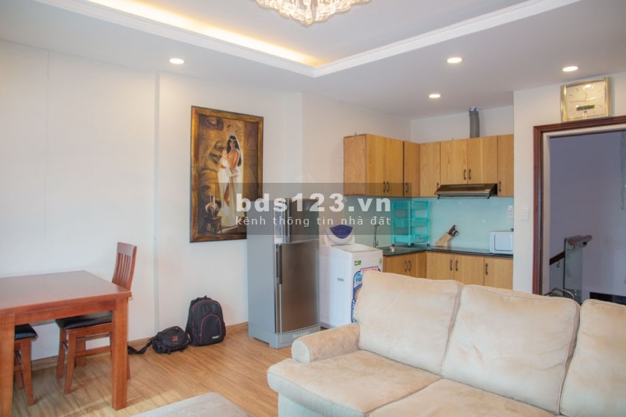 Cho thuê căn hộ cao cấp 2 phòng ngủ Tân Bình gần sân bay Tân Sơn hất