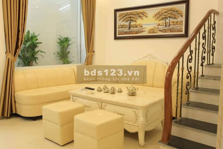 Nhà liền kề Lê Trọng Tấn Hà Đông, dân trí cao, vỉa hè ngõ thông, dt 48m2, 4 tầng, giá 6.3 tỷ