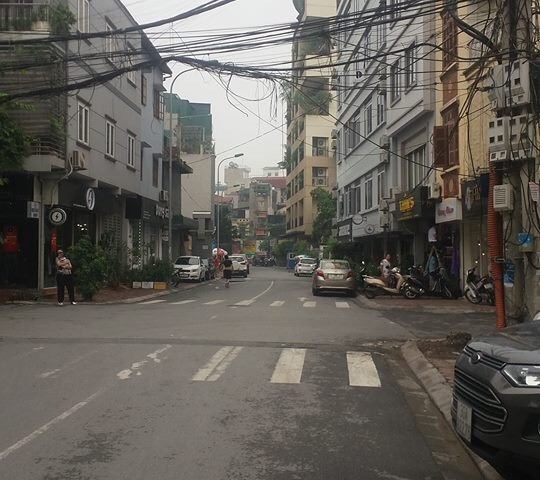 Tôn Đức Thắng, dt 38m2, nhỉnh 4 tỷ, 4 tầng đúc, 2 pn, lô góc, 15m ra phố