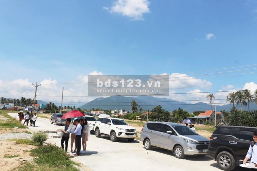 Đất nền sổ đỏ Phú Yên giá rẻ mùa covid, diện tích 200m2 (10x20)
