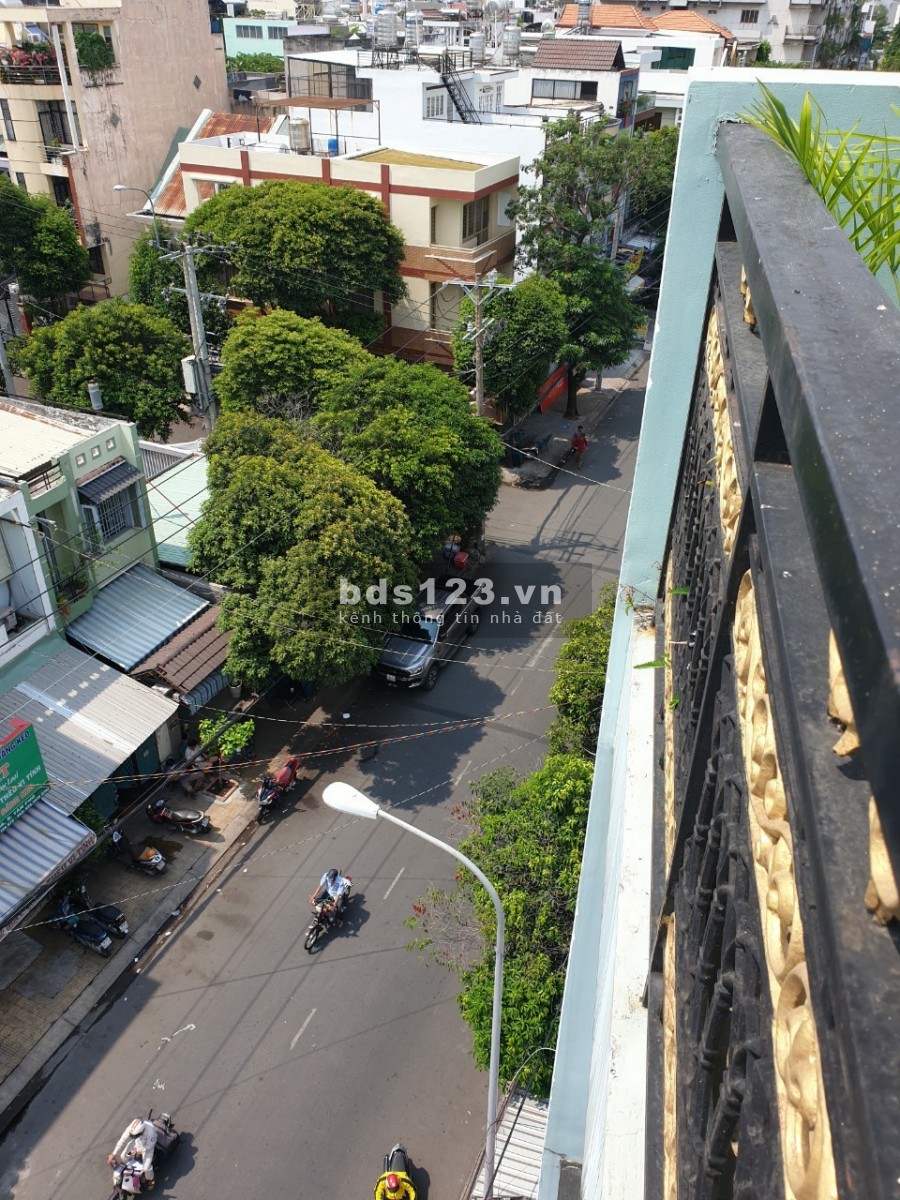 Bán nhà mặt tiền đường 15m Lê Cao Lãng, Tân Phú, Dt 90m2, Giá 9 tỷ