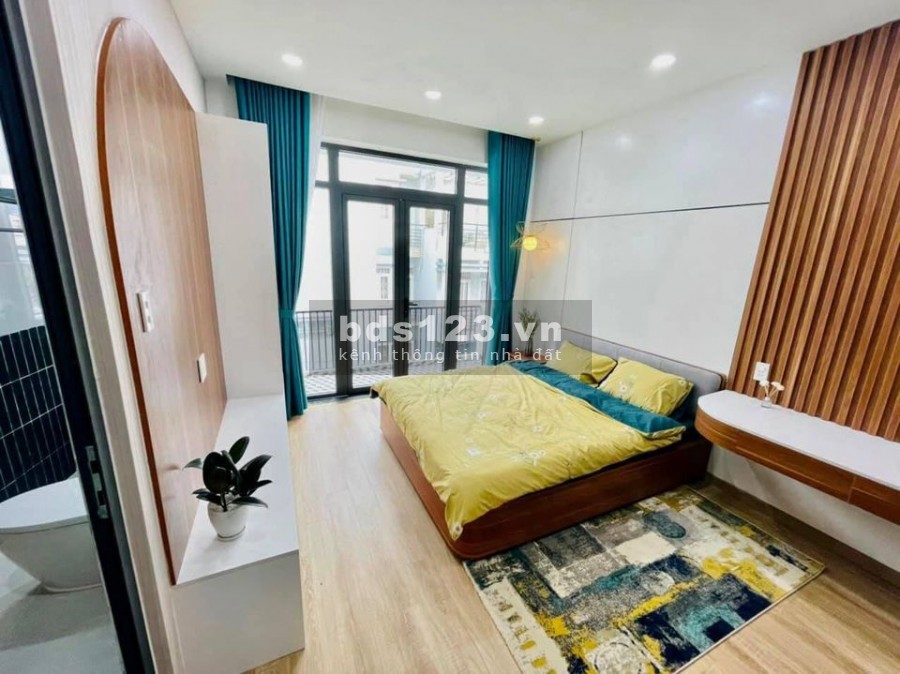 Nhà 37m2 X 5 tầng phố Vip Đào Tấn, ngõ thông nhà cực đẹp, lhcc