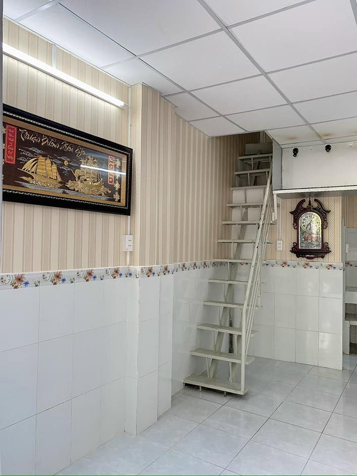 Bán nhà Huỳnh Văn Bánh, Khu Hiếm Nhà Bán Giá Rẻ, 2 tầng, bán giá 2.65 tỷ