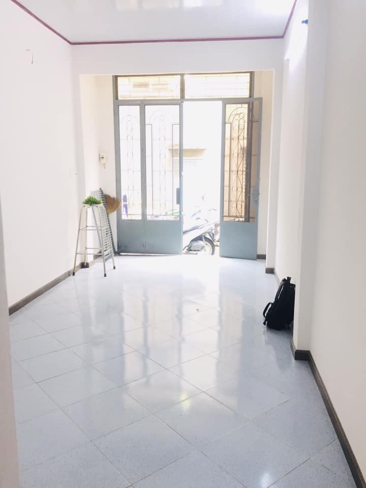 Bán nhà Duy Tân, Hợp CVNC Muốn Ở Trung Tâm, nguyên căn 2 tầng, 2.65 tỷ
