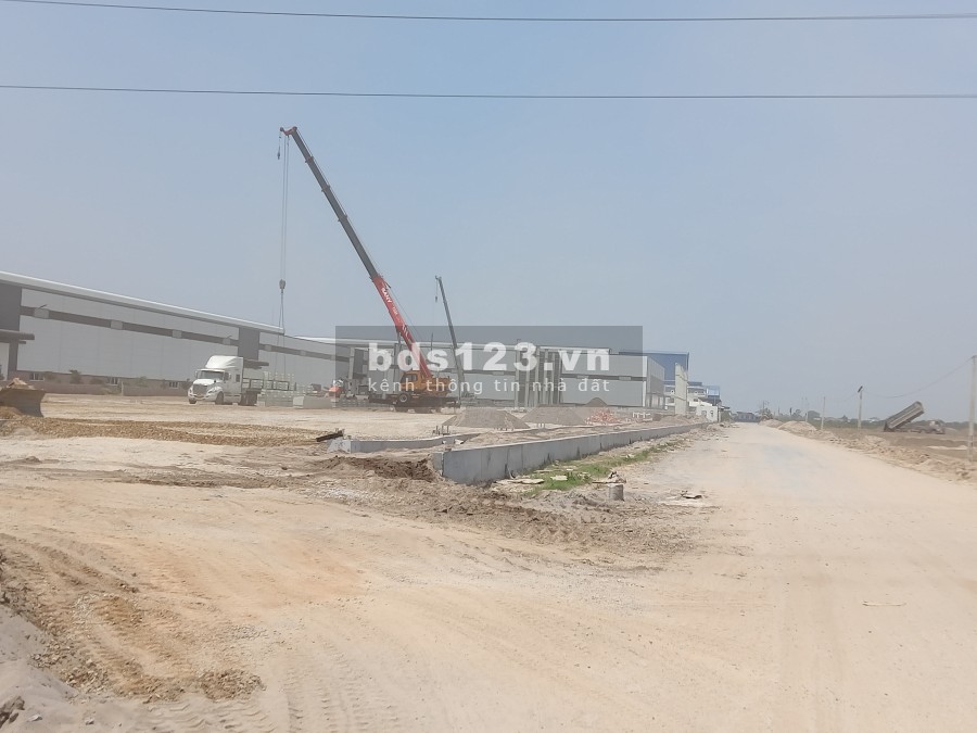 Cho thuê xưởng dt 13000m2 tại Phố Nối A, xã Ngọc Long, Yên Mỹ, Hưng Yên khuôn viên 20.000m2