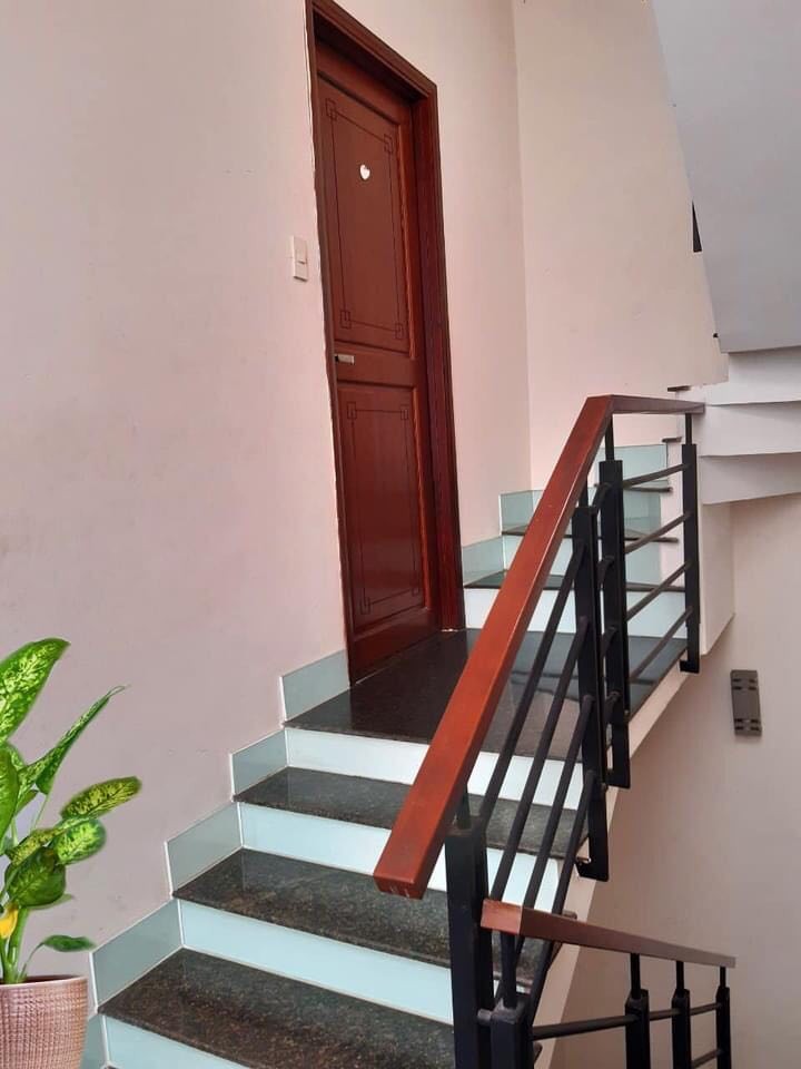 Bán nhà Quận 3 Trần Quốc Thảo Giá Sốc 8.6 tỷ hẻm 6m Hẻm Thông hiếm. 0856010313