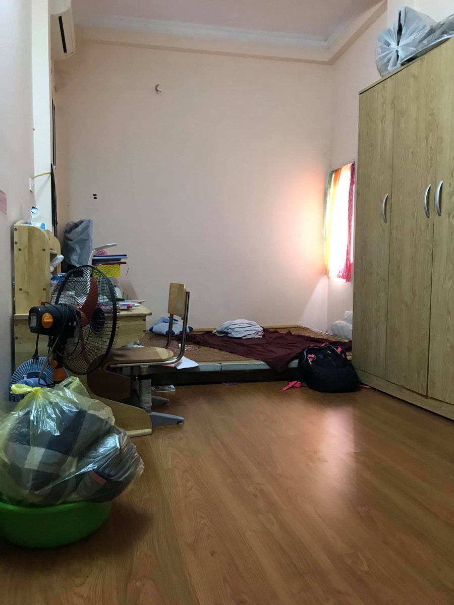Bán nhà Nguyễn Trãi 25m2, ngõ 3 gác thông, view royall, giá nhỉnh 1 tỷ