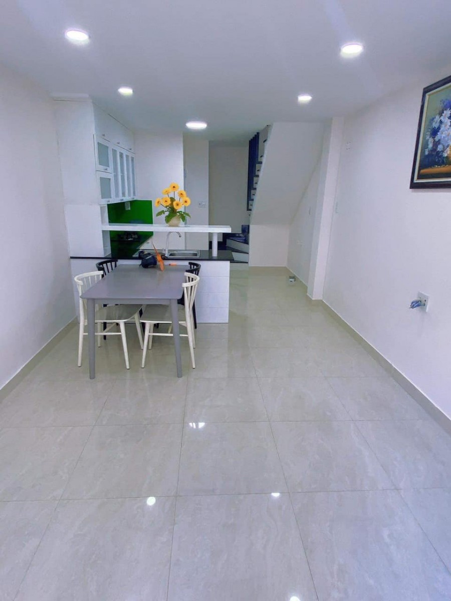 Bán nhà đường Lũy Bán Bích, Quận Tân Phú giá bán 4.3 tỷ, 1 trệt, 1 lầu
