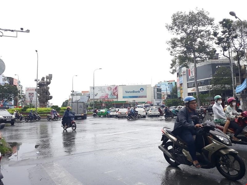 Bán nhà đường Nguyễn Sỹ Sách, Tân Bình, ô tô đõ cửa ngang 4m, giá 5.2 tỷ