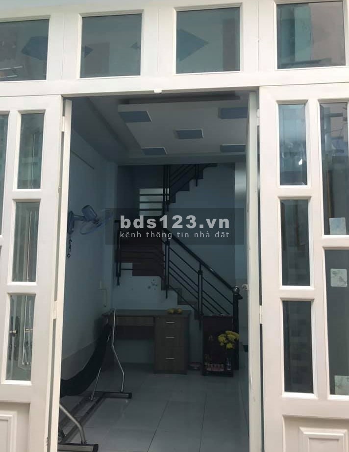 Bán nhà 16m2 Phú Hòa, hẻm xe hơi, p 8 Quận Tân Bình, giá 1 tỷ 699