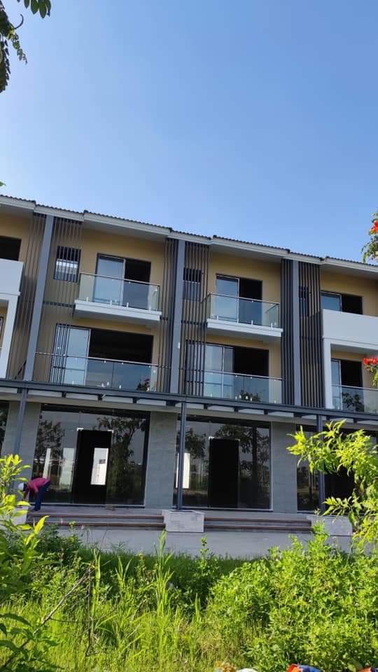 Bán nhà phố 3 tầng khu đô thị Singapore khu vực quy hoạch tiện ích đẹp nhất Hải Phòng liền kề Vinwonder Vũ Yên