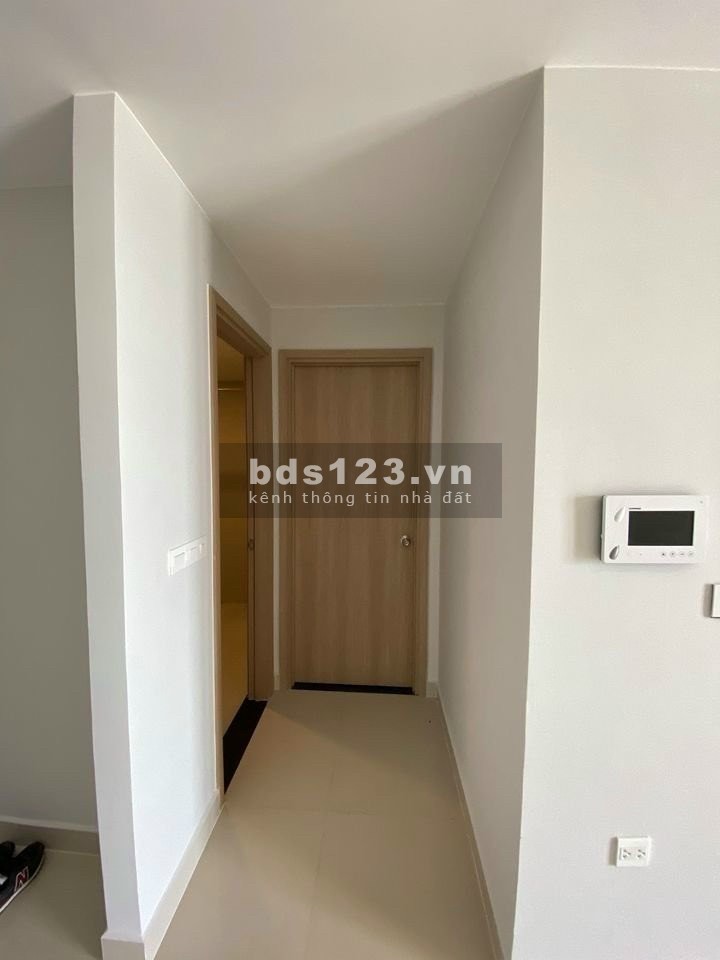 Đổi nhà bán lại căn 2PN/2WC có HĐMB Garden Gate như hình giá 4.35 tỷ, LH 0908 457 487