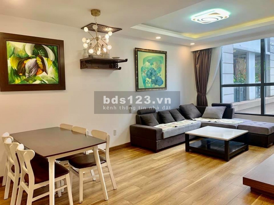 Đổi nhà bán lại căn 2PN/2WC có HĐMB Garden Gate như hình giá 4.35 tỷ, LH 0908 457 487