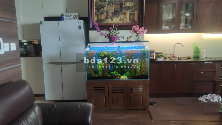 Vợ chồng tôi ở xa. Cần bán gấp căn 2N, 83m2 giá tốt nhất tại Vinhomes Gardenia.