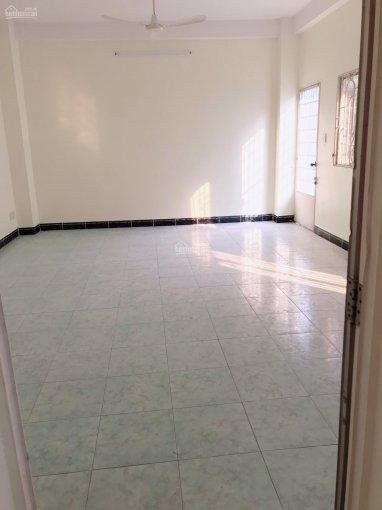 Cho thuê nhà nguyên căn Nguyễn Trọng Lội, P4, TB.DT 4x15m trệt 3 lầu, 5PN, 5WC