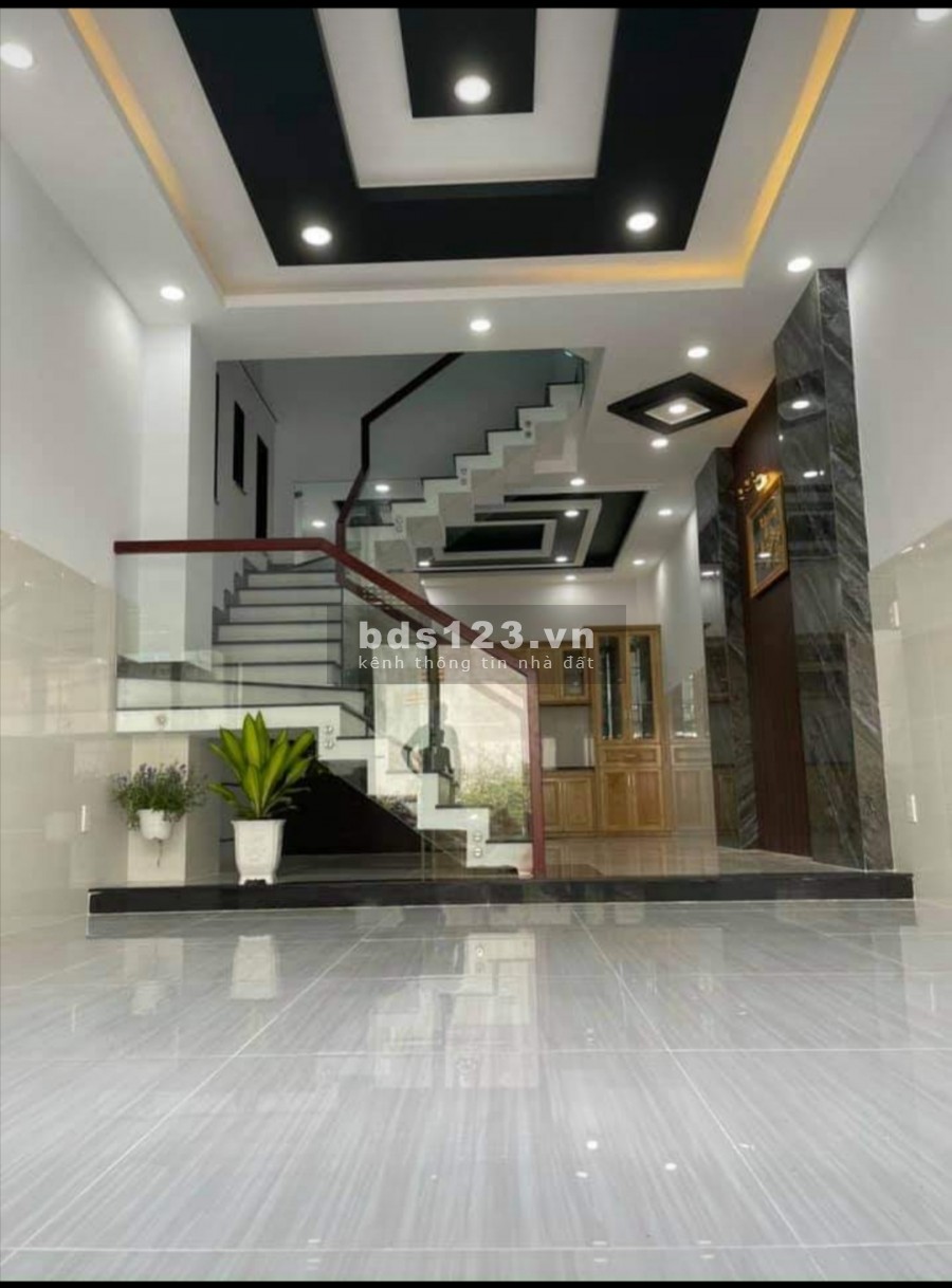 Bán nhà chính chủ nguyên căn chỉ 4 tỷ mà có 10 phòng cho thuê TT Tân Bình