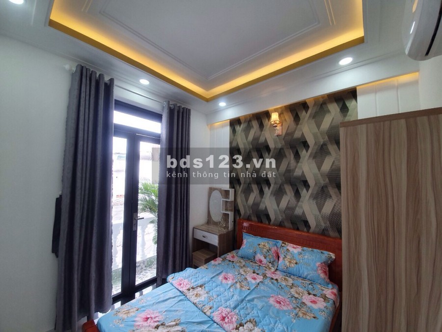 Bán gấp nhà hẻm Quang Trung, P.8, Gò Vấp, dt 3.2x12m, 1 trệt, 2 lầu, 4.05 tỷ