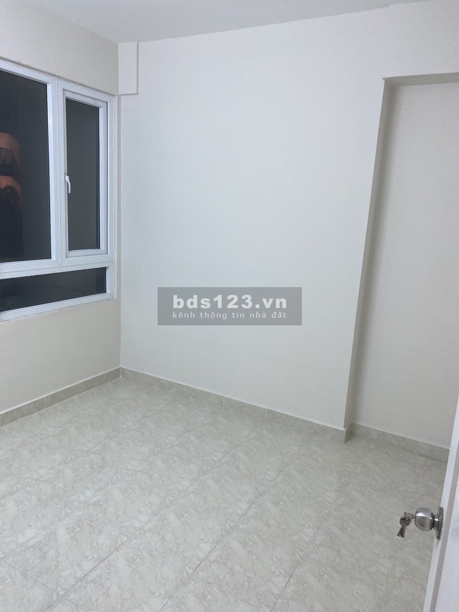 Cho thuê căn hộ 2PN 90 Riverside 90 Nguyễn Hữu Cảnh. giá 9 triệu 0936240549 Diệu