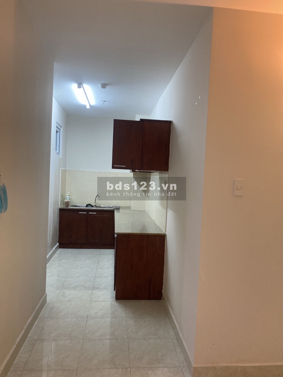 Cho thuê căn hộ 2PN 90 Riverside 90 Nguyễn Hữu Cảnh. giá 9 triệu 0936240549 Diệu