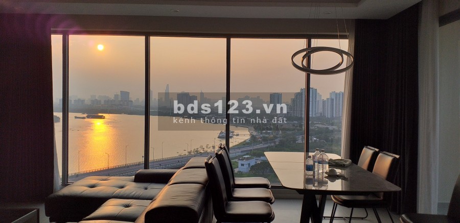 Cần tìm chủ gấp cho căn hộ đầy đủ nội thất trên sông Diamond Island giá cả siêu ưu đãi, lh 0782495922