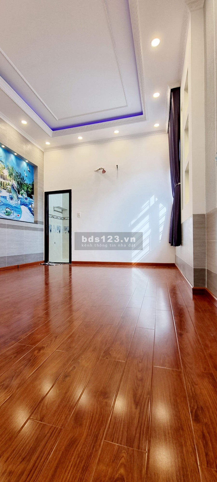 Nhà góc 2 lầu đúc xây mới, hiện đại rất đẹp sang trọng - Hẻm 54 Hùng Vương, Ninh Kiều với 2,8x tỷ