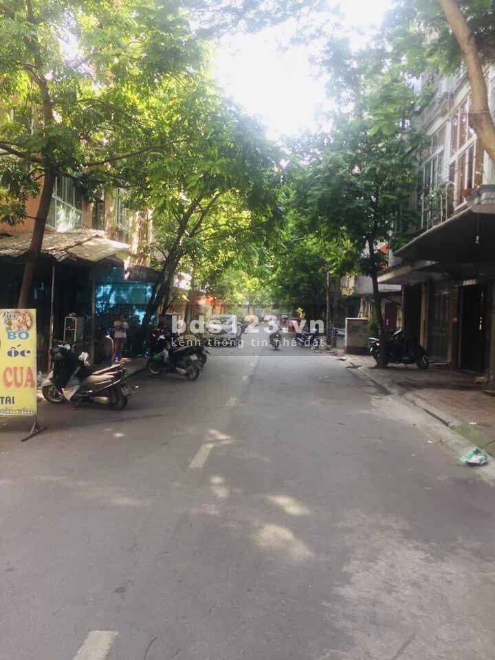 Trung tâm Hà Đông nhà mặt Phố phân lô 4 tầng ô tô đỗ cửa, vỉa hè rộng kinh doanh đỉnh, nhỉnh 5 tỷ
