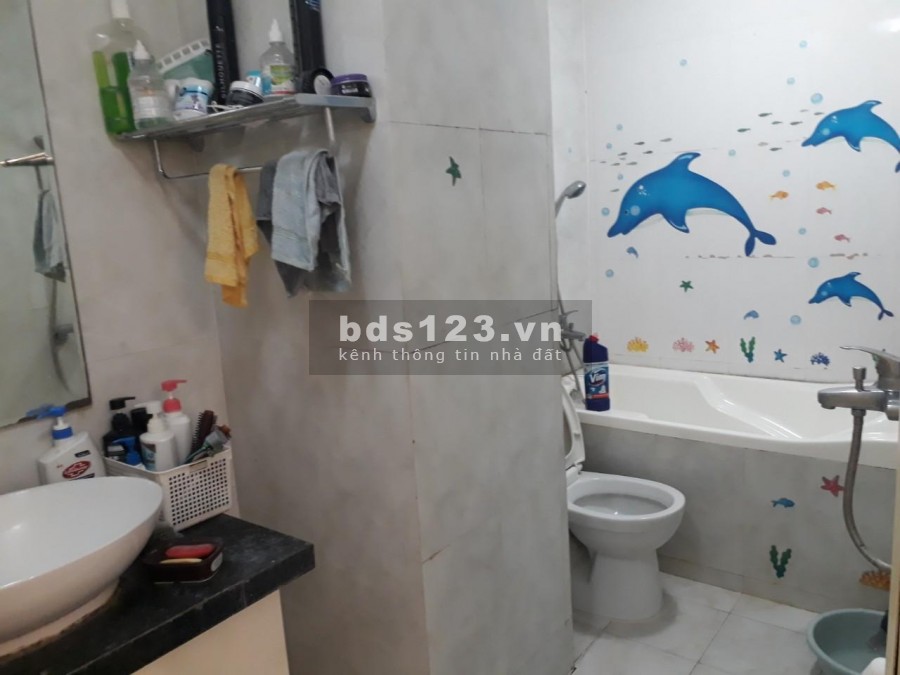 Chính chủ cần bán căn hộ tầng đẹp HH3C Linh Đàm dt 71m2, nội thất đầy đủ giá 1.28 tỷ