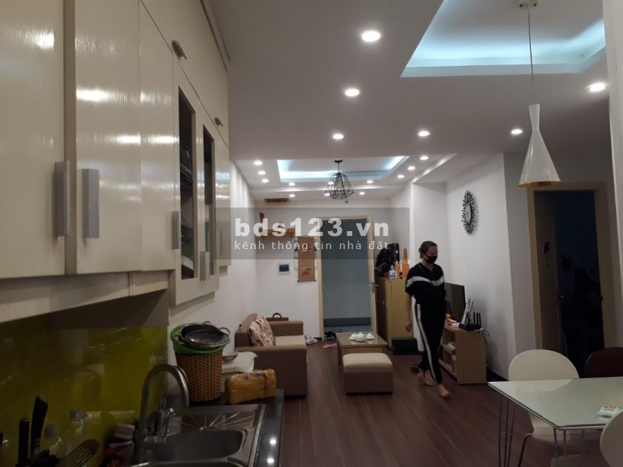 Chính chủ cần bán căn hộ tầng đẹp HH3C Linh Đàm dt 71m2, nội thất đầy đủ giá 1.28 tỷ