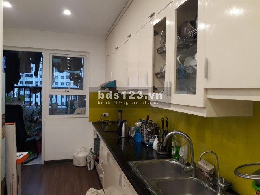 Chính chủ cần bán căn hộ tầng đẹp HH3C Linh Đàm dt 71m2, nội thất đầy đủ giá 1.28 tỷ