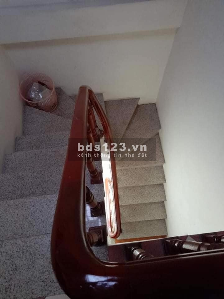 Bán Nhà phố Kim Ngưu-Hai Bà Trưng, 40M2, 5 Tầng, MT 3.5m, 3.3 Tỷ. LH 0965950869
