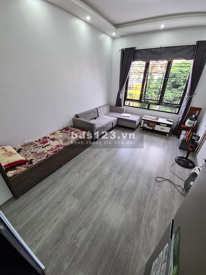 Bán nhà Từ Liêm Trần Cung Cổ Nhuế giá 3.3 tỷ nhà đẹp, ngõ to