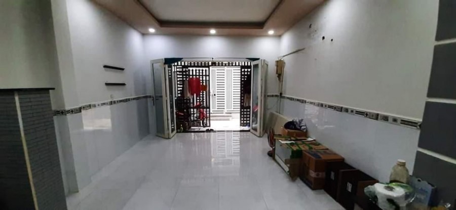 Nhà trung tâm Quận 10, đường Bà Hạt diện tích 38m2, giá bán chỉ 5.65 tỷ, lh 0368933166