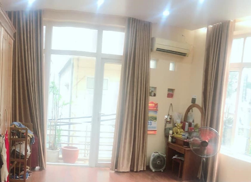 Nhà mặt phố Minh Khai, kinh doanh đỉnh, giá bán 30 tỷ, lh 0903200922
