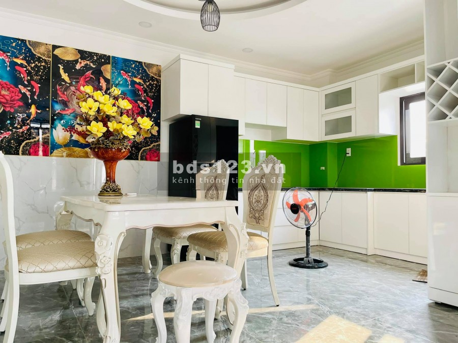 Nhà phố 5 tầng Q.12 như Cityland cực đẹp gần sông có thang máy từ 4,8 tỷ