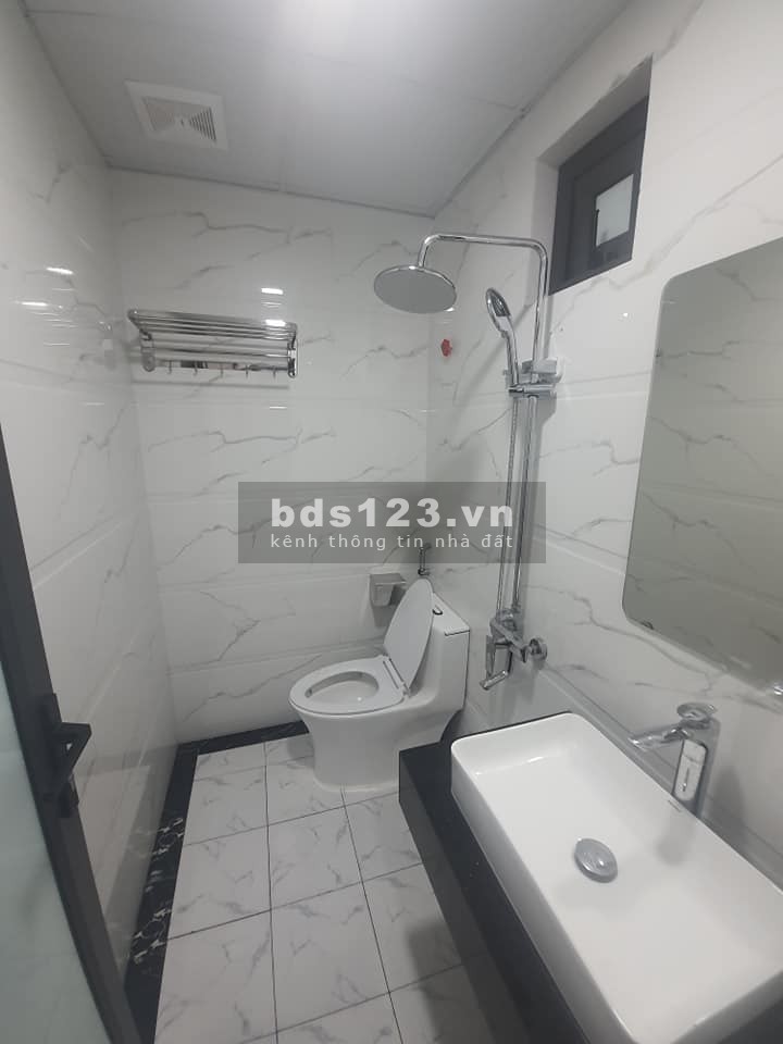 Mặt Phố, Kinh Doanh, Phố Hiếm, 66m2 MTx4.2m Hồng Tiến Long Biên