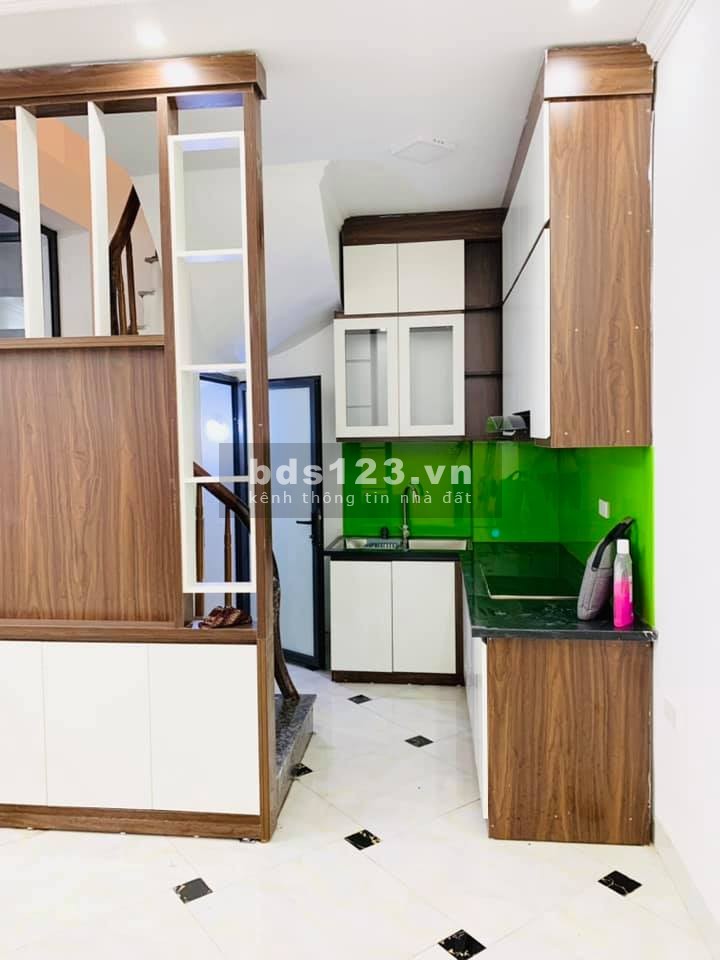 Bán nhà Trần Khát Chân DT rộng đầy đủ nội thất