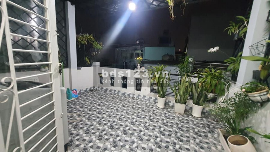 (Gò Vấp)Nhà đẹp xuất sắc, Nguyễn văn Công, phường 3, dt 53m2, 3 tầng, giá 4.68 tỷ