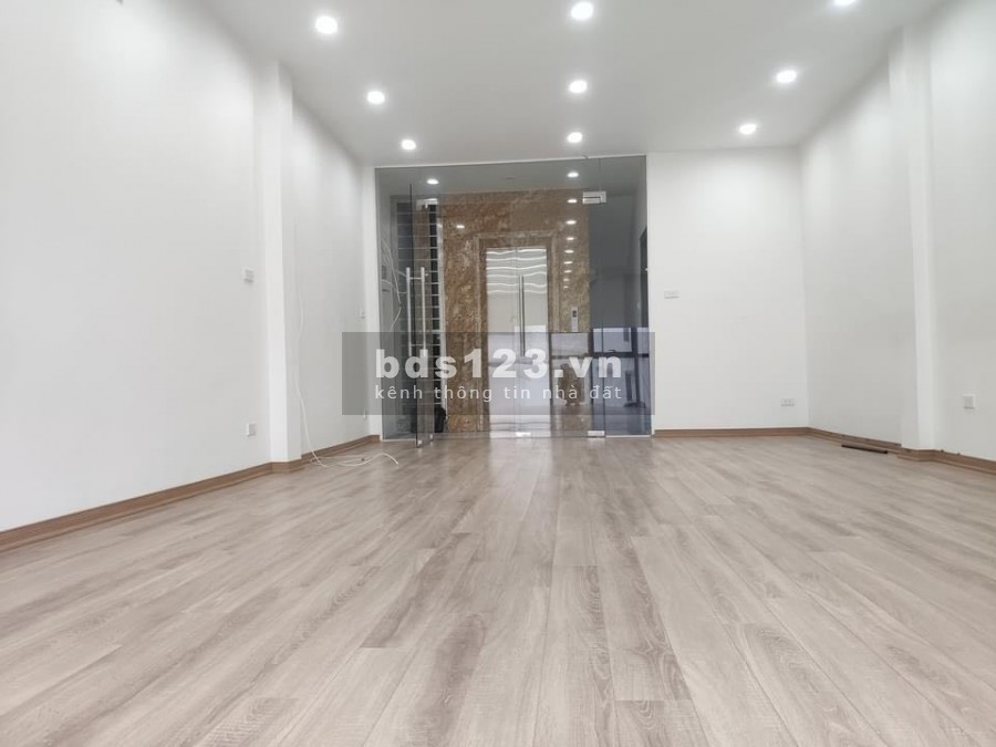 Bán nhà ngõ 254 Minh Khai, Hà Nội, 5 tầng, sổ đỏ, giá bán 2.6 tỷ
