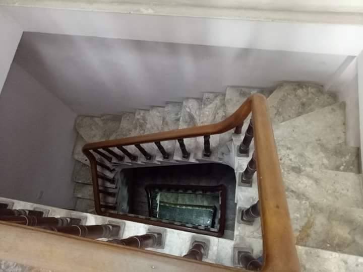 Nhà đẹp ở luôn mặt ngõ ô tô đỗ cửa 34m mt 4m giá nhỉnh 2.9 tỷ, lhcc