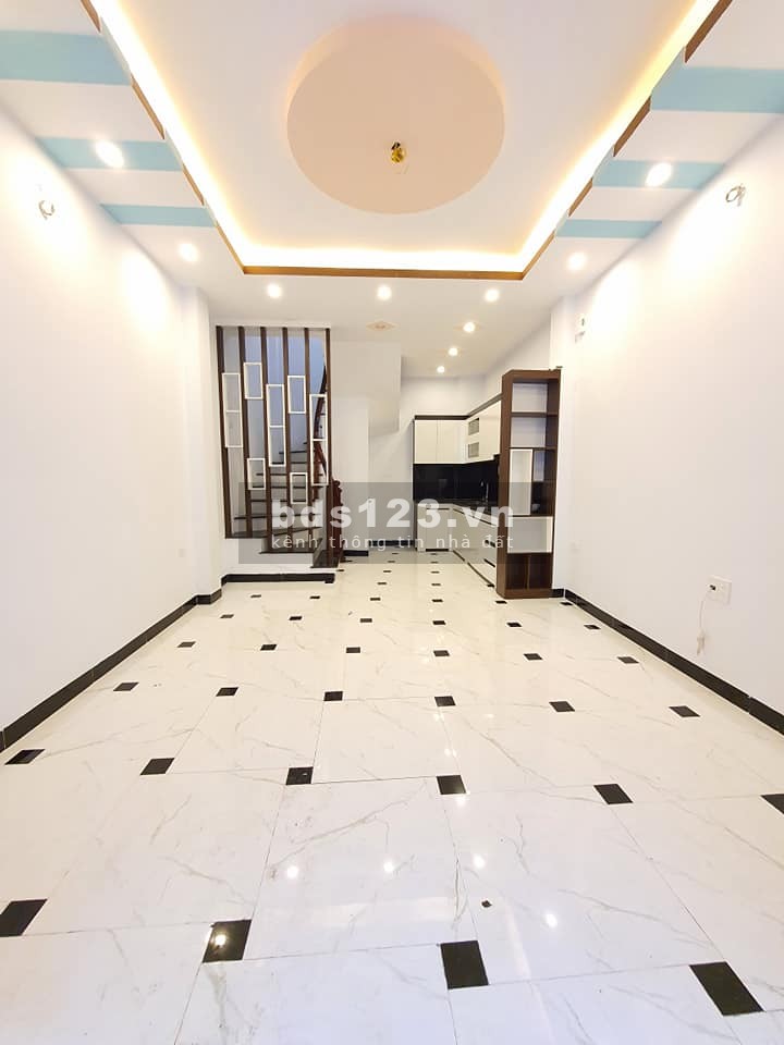 Bán nhà Phan Đình Giót 30m2 nguyên căn đúc 5 tầng giá bán 2,55 tỷ