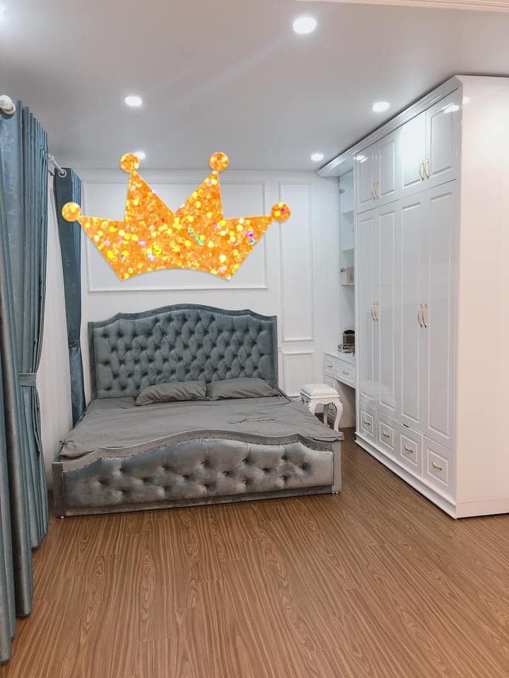 Duy nhất 1 căn, dân tư xây, bán nhà tặng full nội thất, đường Thạch Bàn, dt 39m2, mt 6.5m, giá nhỉnh 3 tỷ