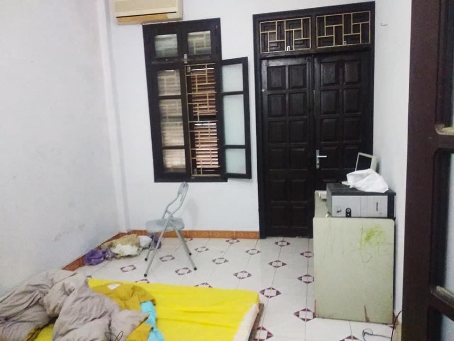 Bán nhà Cầu Giấy. Cầu Giấy, 68 m2, Mặt tiền 6 m, 6,2 Tỷ
