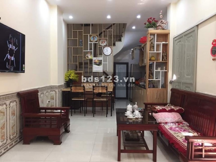 Khương Trung ô tô vào kinh doanh 2 mặt thoáng, dt 48m2, đúc 4 tầng, giá 4.7 tỷ