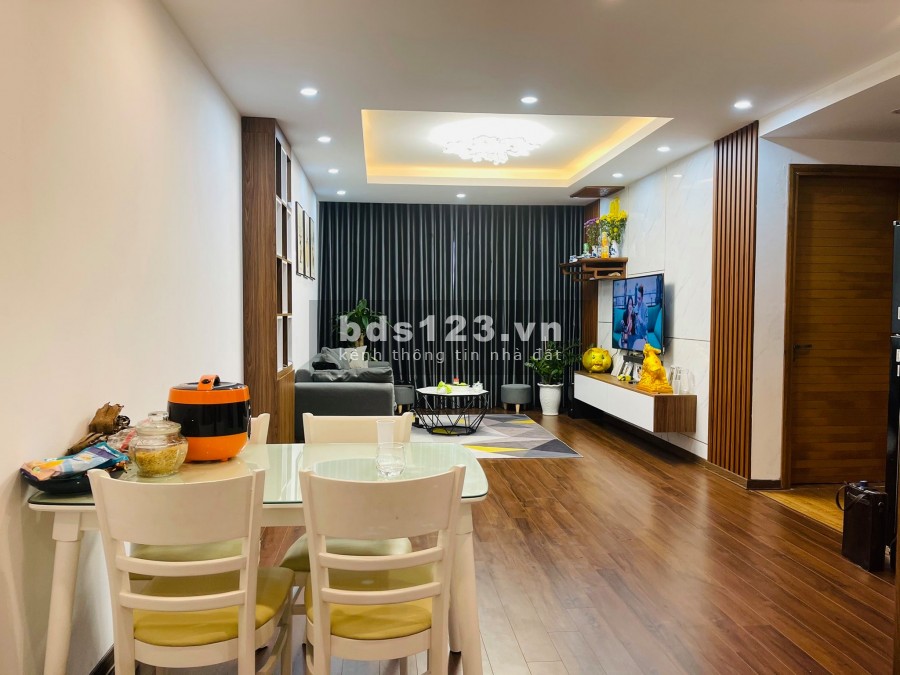 Nhà đẹp giá tốt cần bán căn hộ 79m2 2N 2Wc bao phí tại FLC Star Tower Hà Đông lh: 0369696280