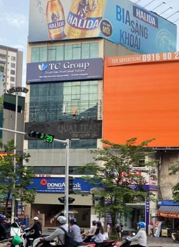 Nhà mặt phố Minh Khai, kinh doanh đỉnh, giá bán 30 tỷ, lh 0903200922