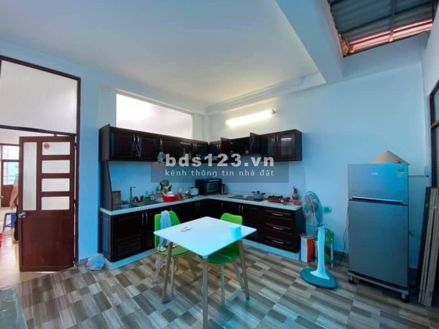 Mặt tiền Bàn Cờ p3 quận 3, 60m2, 5 tầng, 9pn, kinh doanh đa ngành nghề