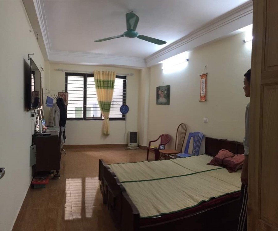 Bán nhà Văn Quán, lô góc 2 thoáng vĩnh viễn, 35 m2 6 tầng giá chào 3.8 tỷ