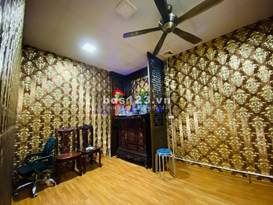Bán nhà đẹp 6 tầng phố Thịnh Hào 2, pHàng Bột, Quận Đống Đa. Diện tích 47m*6T mt 4m3 Giá 5Ty