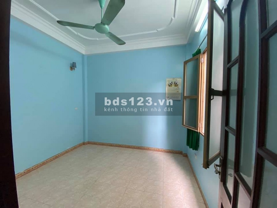 Bán nhà Bùi Xương Trạch 4 tầng 35m2 giá 3 tỷ 4, lô góc, ngõ thông