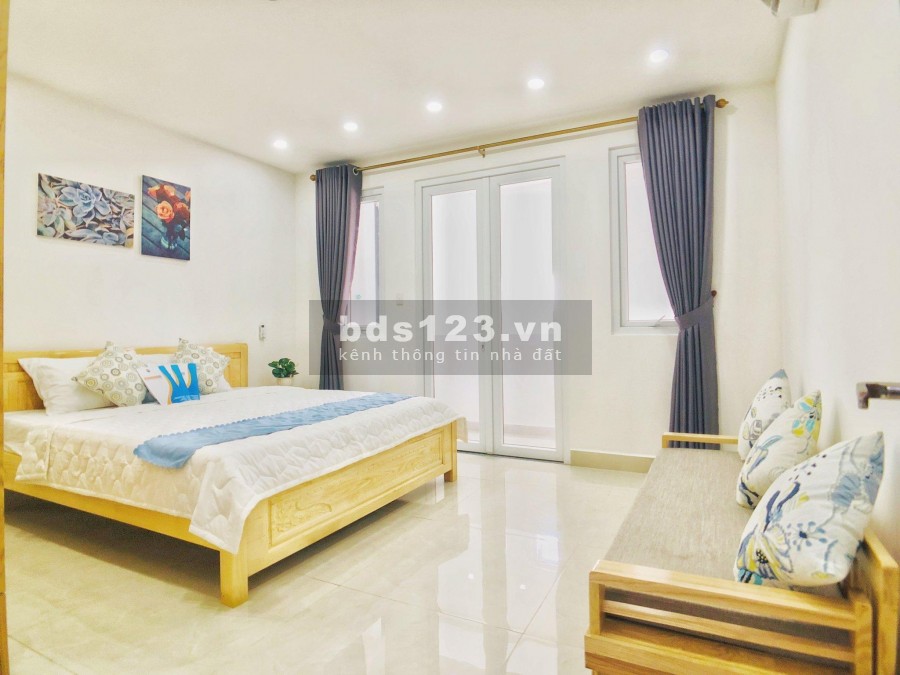 Căn hộ mini DT 38m2 - 1 phòng ngủ + phòng khách cách sân bay 500m